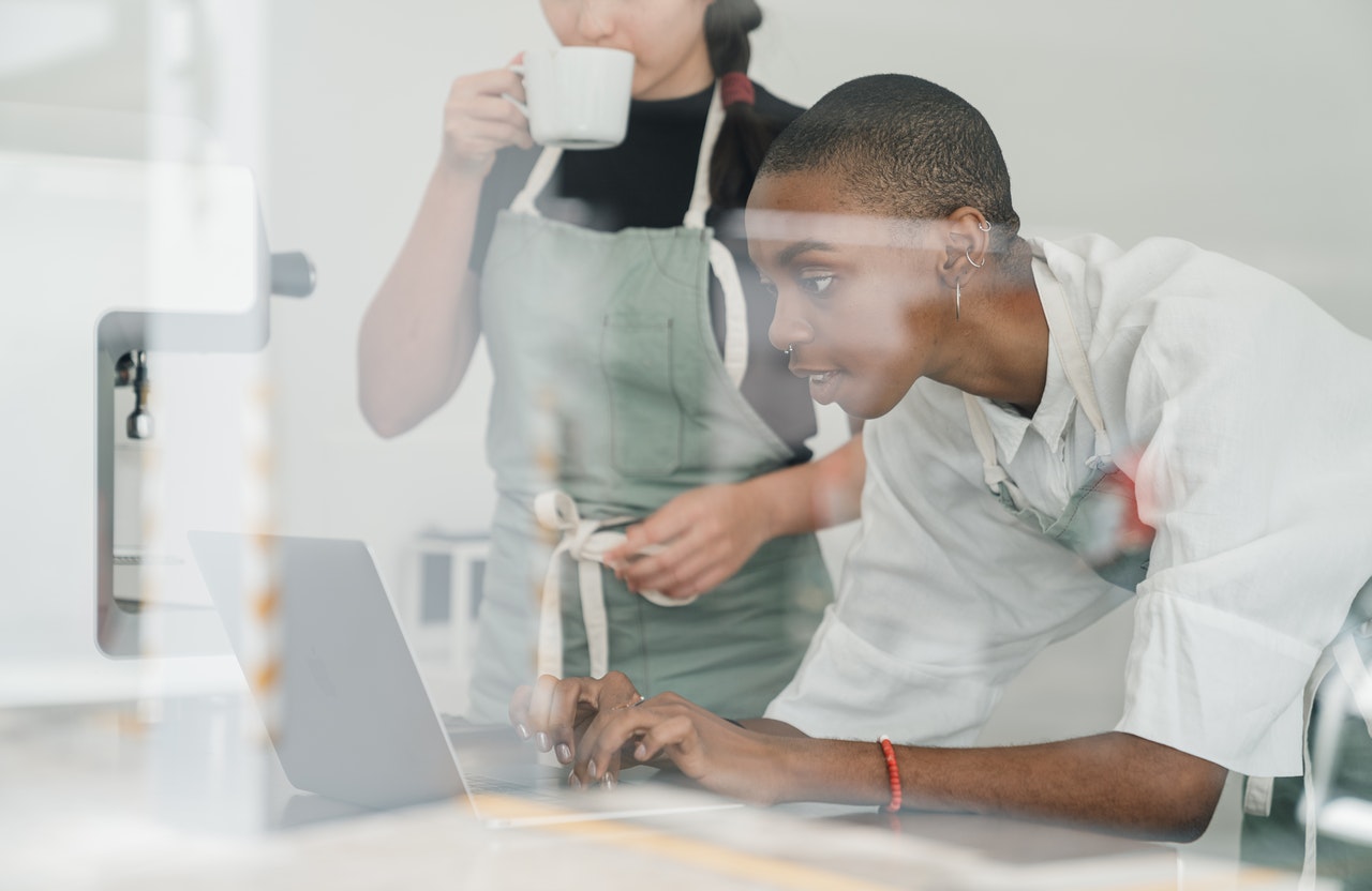 Social media marketing for small businesses