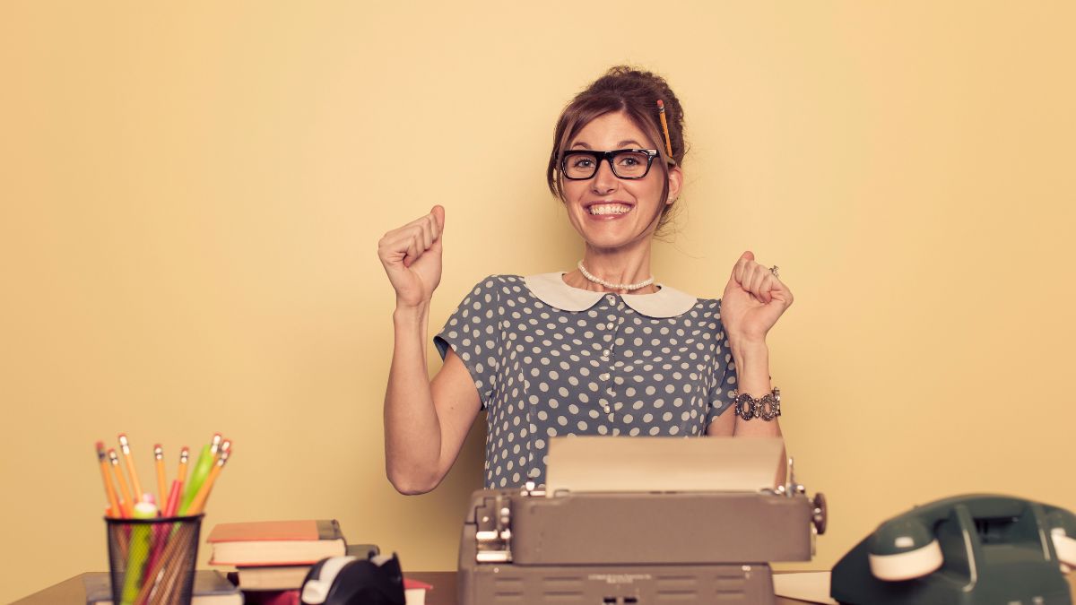 11 Strategies to Build an Author Brand That Sells (Like Hotcakes)